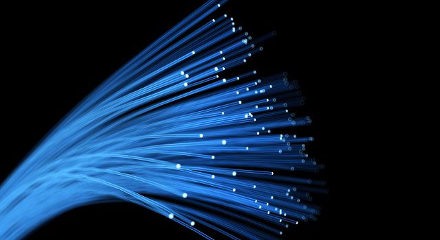 West Dynamics contrata link de fibra ótica